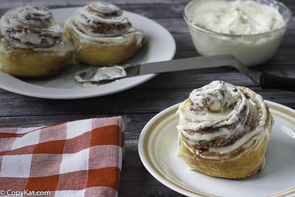 Copycat Cinnabon Frosting Copycat Cinnabon Frosting