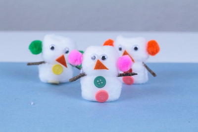 Easy Cotton Ball Snowman Craft for Kids