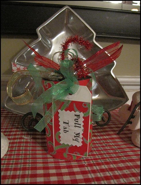 Wrapped Up Gift Can Wrapped Up Gift Can