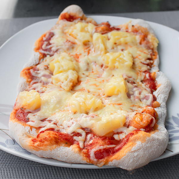 Hawaiian Pizz Hawaiian Pizza