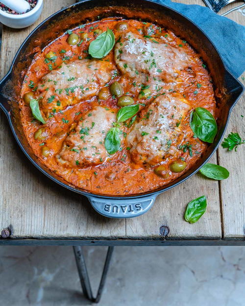 Creamy Italian Chicken in Tomato Sauce Keto Recipe Creamy Italian Chicken in Tomato Sauce (Keto Recipe)