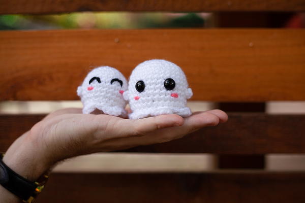 Crochet Chibi Ghosts