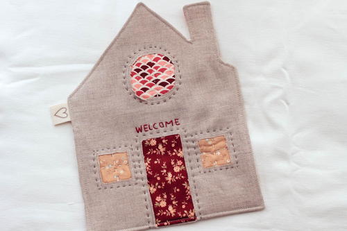 Little Cottage Mug Rug Little Cottage Mug Rug