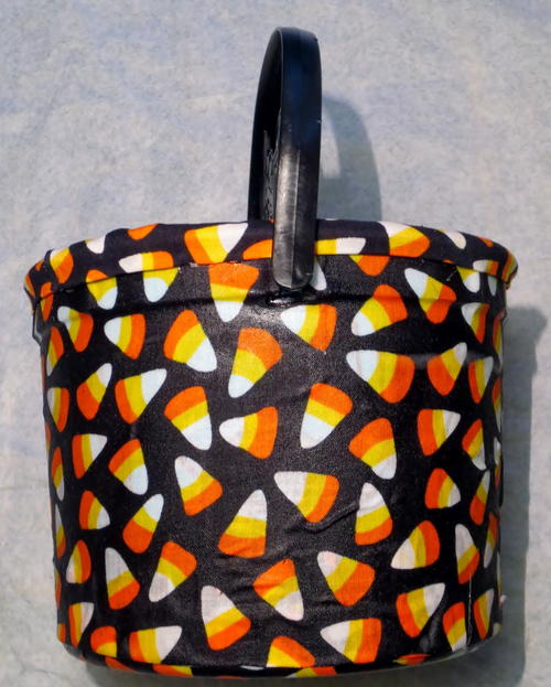 Easy DIY Trick or Treat Bag Easy DIY Trick or Treat Bag