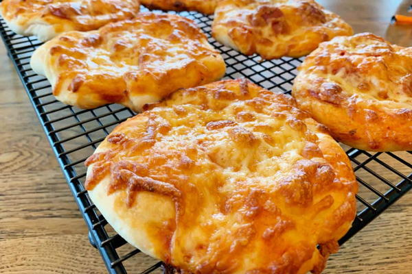 Homemade Snack Pizzas Homemade Snack Pizzas