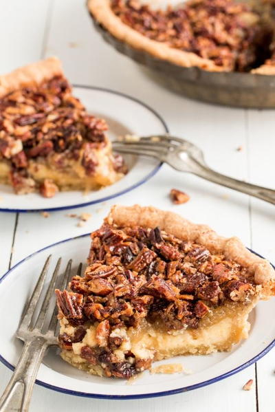 Pecan Cream Cheese Pie