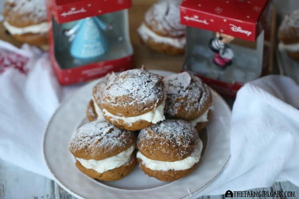 Pumpkin Whoopie Pies