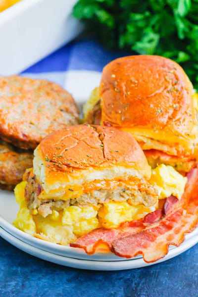 Breakfast Sliders Breakfast Sliders