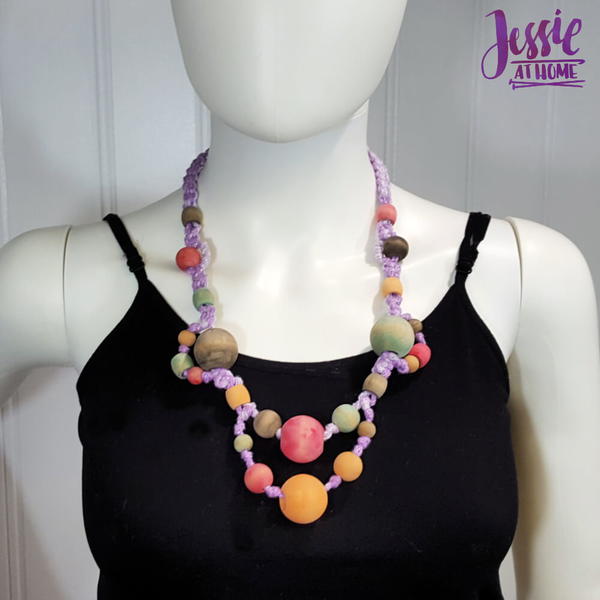 DIY Wooden Bead Necklace DIY Wooden Bead Necklace