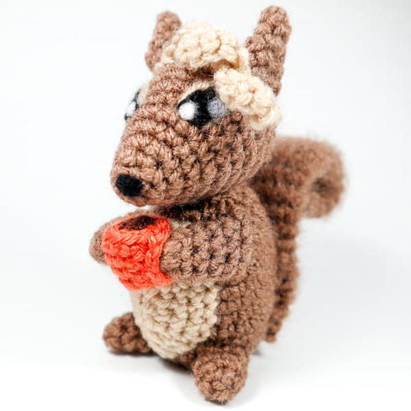 Basic Fall Squirrel Amigurumi Basic Fall Squirrel Amigurumi