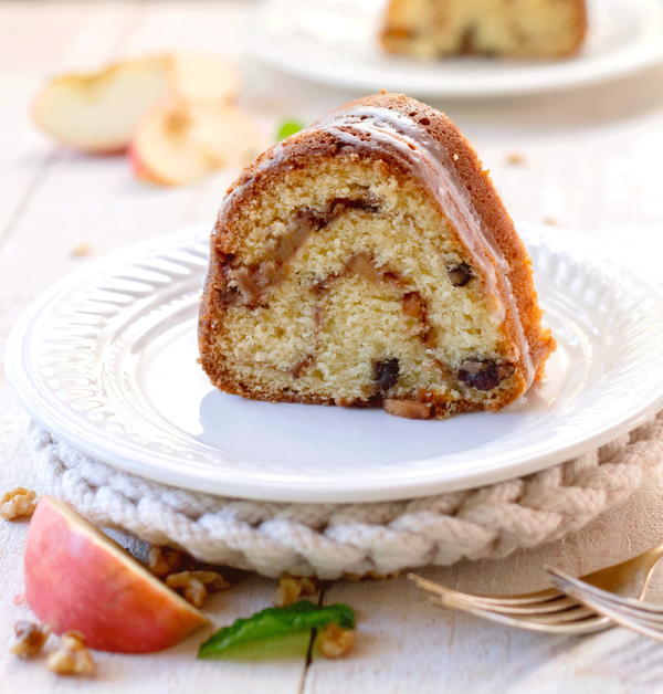 Old Fashioned Sour Cream Cake with Apple Nut Filling