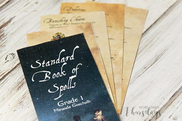 DIY Harry Potter Spell Book DIY Harry Potter Spell Book