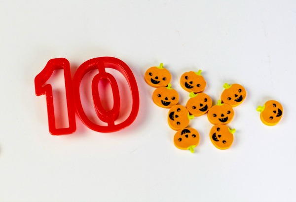 Number Recognition Using Mini Pumpkin Erasers Number Recognition Using Mini Pumpkin Erasers
