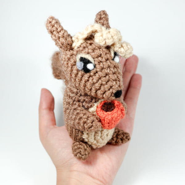 Basic Fall Squirrel Amigurumi Basic Fall Squirrel Amigurumi
