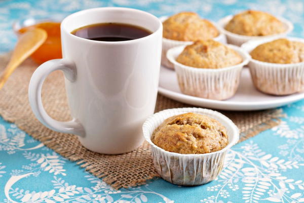Moist Banana Nut Muffin Recipe for Busy Mornings Moist Banana Nut Muffin Recipe for Busy Mornings