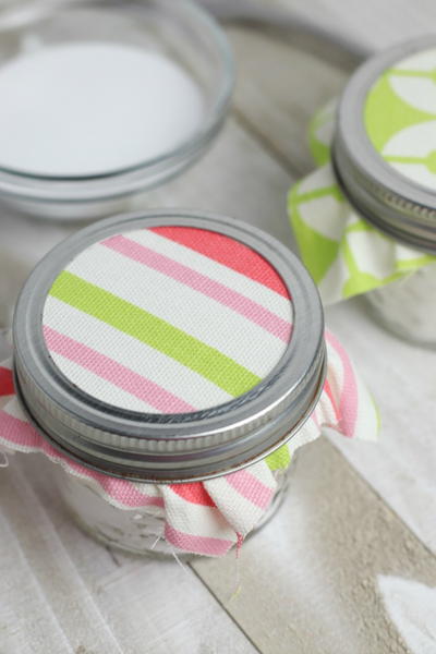 DIY Baking Soda Air Freshener With Citrus Essential Oils DIY Baking Soda Air Freshener With Citrus Essential Oils