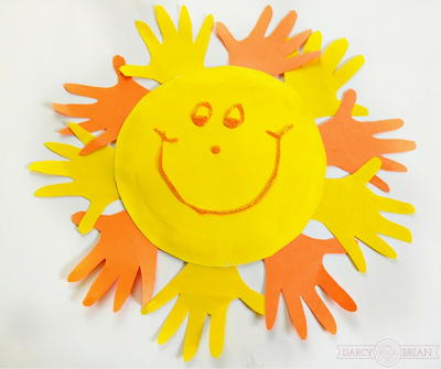 Fun and Easy Handprint Sun Paper Plate Preschool Craft