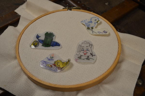 Make Your Own Needleminder from Vintage Hot Iron Transfers Make Your Own Needleminder from Vintage Hot Iron Transfers