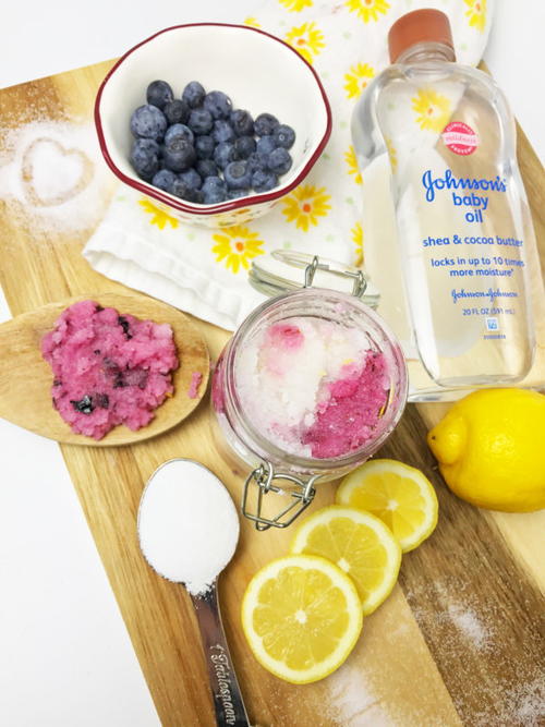 DIY BLUEBERRY LEMON SEA SALT HAND SCRUB DIY BLUEBERRY LEMON SEA SALT HAND SCRUB