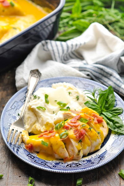 Slow Cooker Ranch Chicken with Bacon