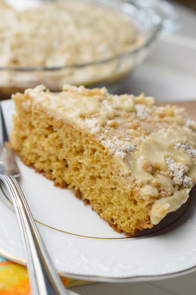 httpswhoneedsacapecom201904baileys-crumb-cake https://whoneedsacape.com/2019/04/baileys-crumb-cake/