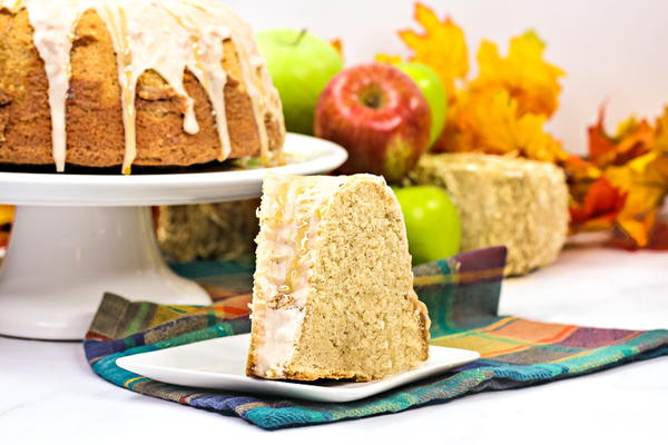 Apple Cider Bundt Cake Apple Cider Bundt Cake