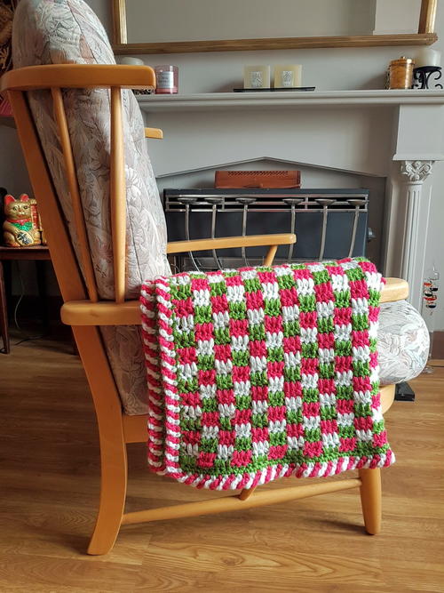 Easy Crochet Babys First Christmas Blanket Easy Crochet Baby’s First Christmas Blanket