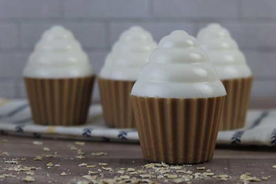 Oatmeal Cream Pie Soap Cupcakes Oatmeal Cream Pie Soap Cupcakes