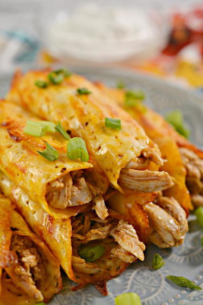 LOW CARB KETO TAQUITOS CHEESE WRAPPED CHICKEN LOW CARB KETO TAQUITOS CHEESE WRAPPED CHICKEN