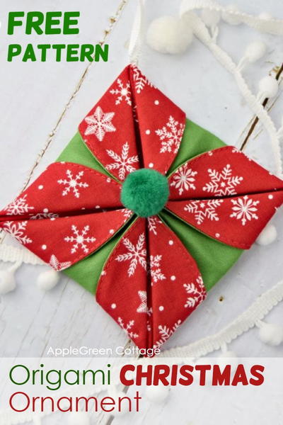 The Cutest DIY Origami Ornaments - Free Template The Cutest DIY Origami Ornaments - Free Template