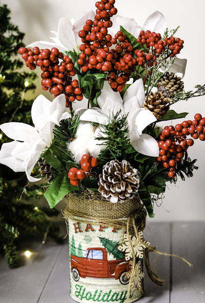 Rustic Farmhouse Floral Can Craft for Christmas Rustic Farmhouse Floral Can Craft for Christmas