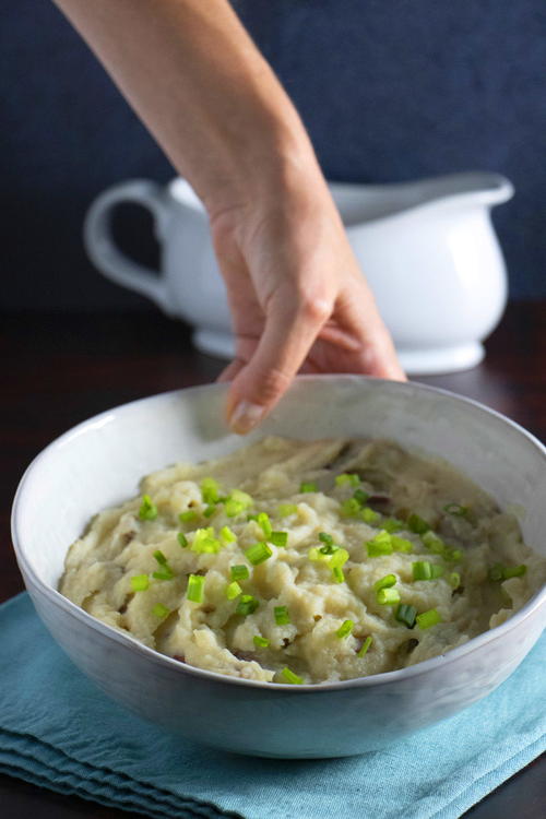Easy Cauliflower Mashed Potatoes for Potato Lovers Easy Cauliflower Mashed Potatoes for Potato Lovers