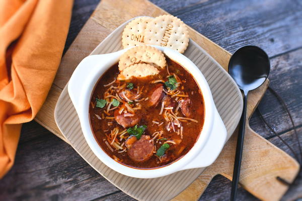 Instant Pot Kielbasa and Lentils Soup