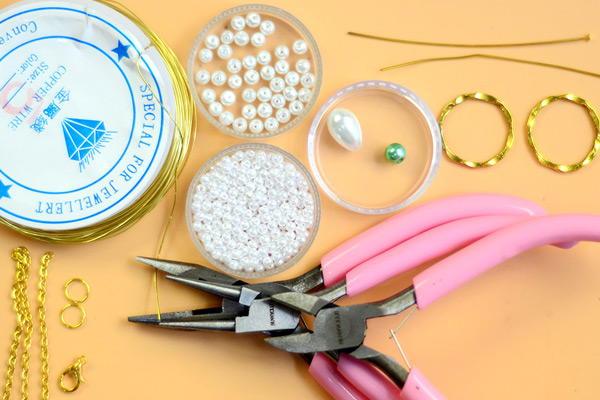 Beebeecraft Tutorials on Making Pearl Loop Necklace Beebeecraft Tutorials on Making Pearl Loop Necklace