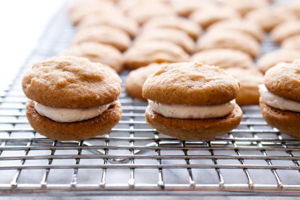 Three Ingredient Gingersnap Truffles Three Ingredient Gingersnap Truffles