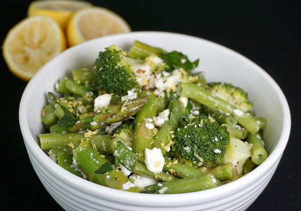 Instant Pot Vegetable Medley with Lemon Garlic Vinaigrette Feta and Mint Instant Pot Vegetable Medley with Lemon Garlic Vinaigrette Feta and Mint
