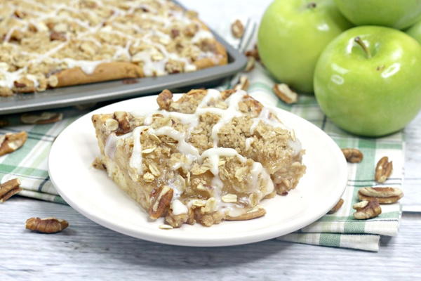 Delicious cinnamon apple slab pie recipe Delicious cinnamon apple slab pie recipe