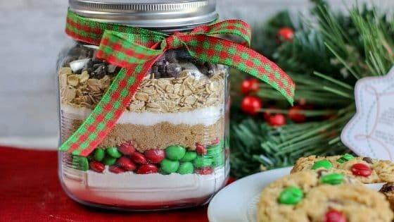 MM Oatmeal Cookies in a Jar M&M Oatmeal Cookies in a Jar
