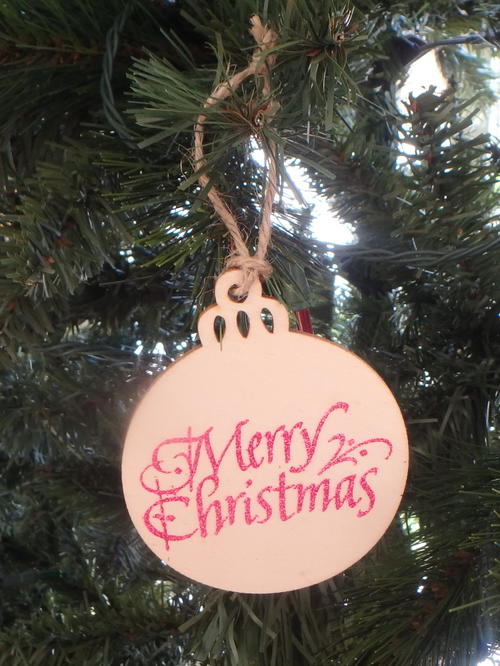 Super Simple Shiny Ornament Super Simple Shiny Ornament