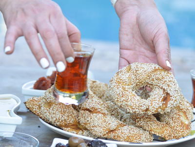 Simit (turkish Sesame Bread)