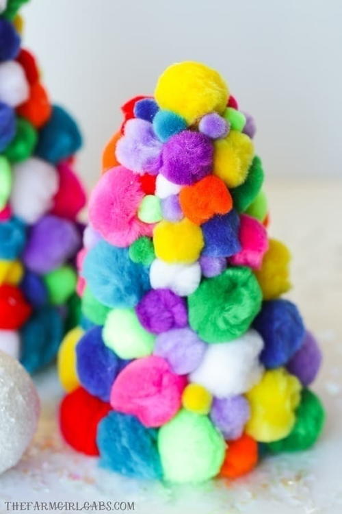 Diy Pom Pom Christmas Trees Diy Pom Pom Christmas Trees