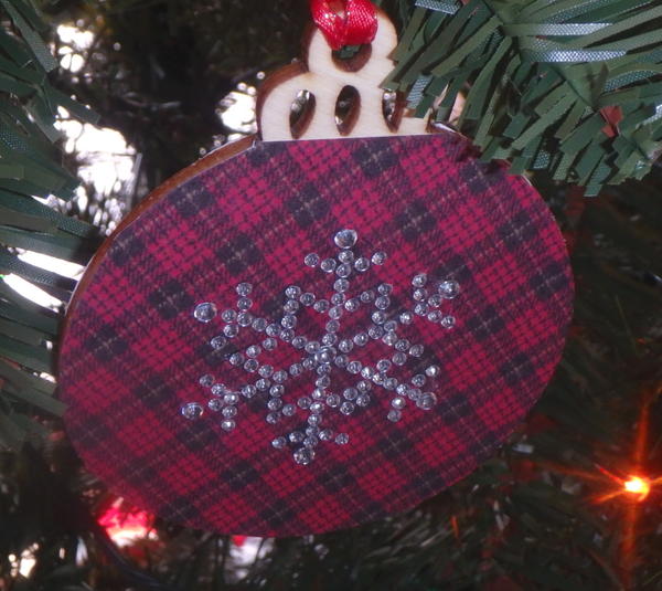 Country Plaid Ornament Featuring A Glitzy Snowflake Country Plaid Ornament Featuring A Glitzy Snowflake