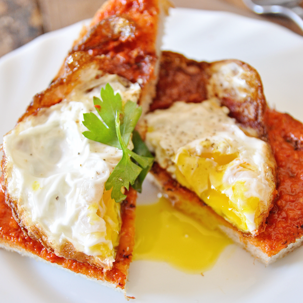 Crispy Spanish Fried Eggs With Romesco Sauce Crispy Spanish Fried Eggs With Romesco Sauce