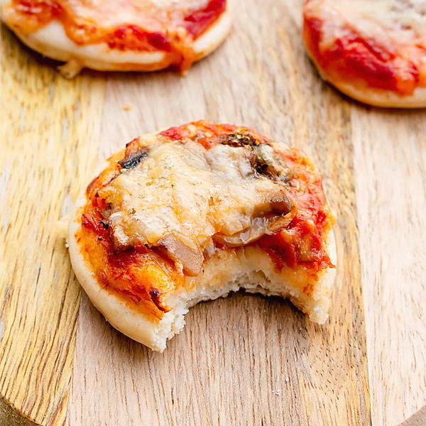 Mini Pizza Bites Mini Pizza Bites