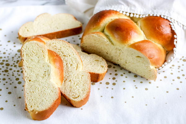 Delicious And Easy Olive Oil Challah Recipe Delicious And Easy Olive Oil Challah Recipe