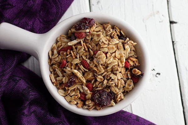 Cinnamon Vanilla Granola Cinnamon Vanilla Granola