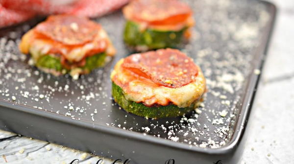 Keto Zucchini Pizza Bites Keto Zucchini Pizza Bites