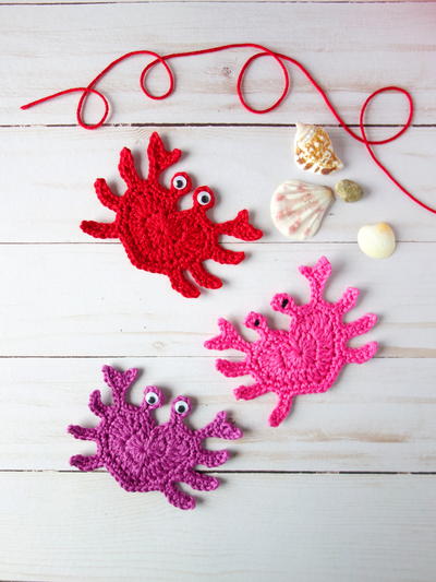 Crochet Heart Crab Applique