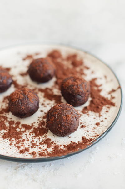 Vegan Orange Chocolate Truffles