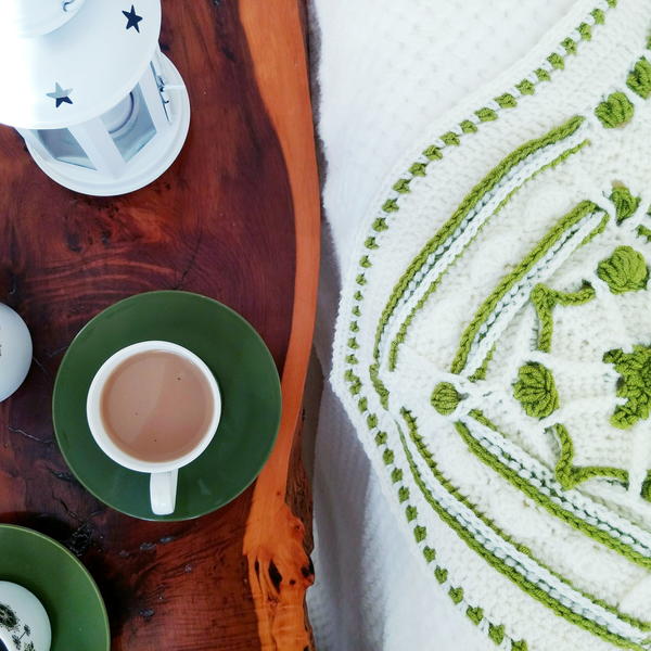 Winter Jewels Emerald Cube Granny Square Winter Jewels Emerald Cube Granny Square